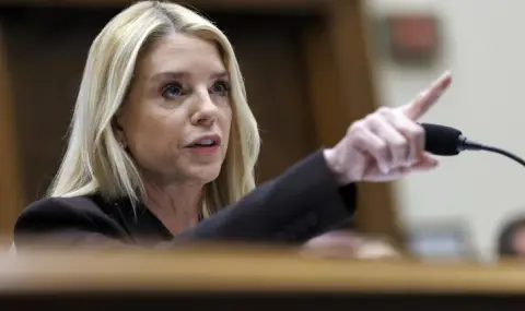 The New York Times: Главният прокурор на САЩ живее във военна база