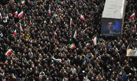 Times of Israel: Протестиращите през януари иранци сега са се сгушили у дома под тътена на бомбите