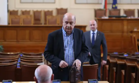 Георги Марков: Унгарците имаха стабилен стандарт на живот при Орбан. Сега ще разрешат гей браковете