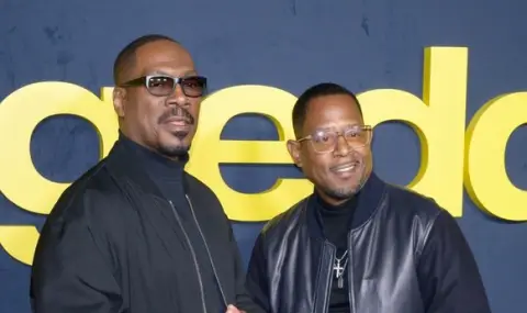 Децата на Еди Мърфи и Мартин Лорънс посрещнаха първото си дете (СНИМКИ)