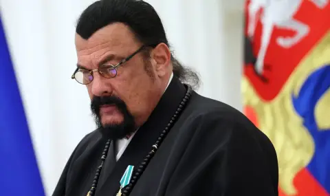 Екшън легендата Стивън Сегал празнува 74-и рожден ден днес