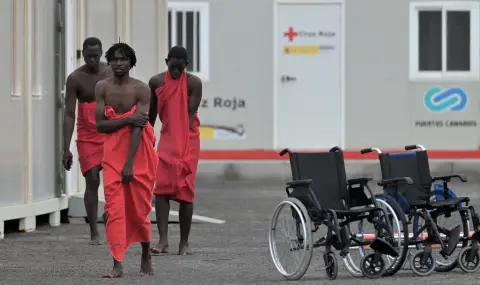 Испания започна извънредна процедура, свързана с престоя на мигрантите без документи