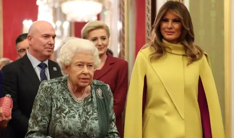 Кралица Елизабет II забавлявала близките си с имитация на Мелания Тръмп