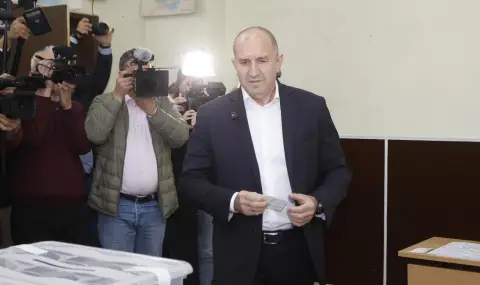 „Ройтерс”: България гласува, проруският Радев обещава модерна европейска страна