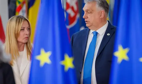 Унгарско земетресение в Италия или италиански ефект в Унгария?