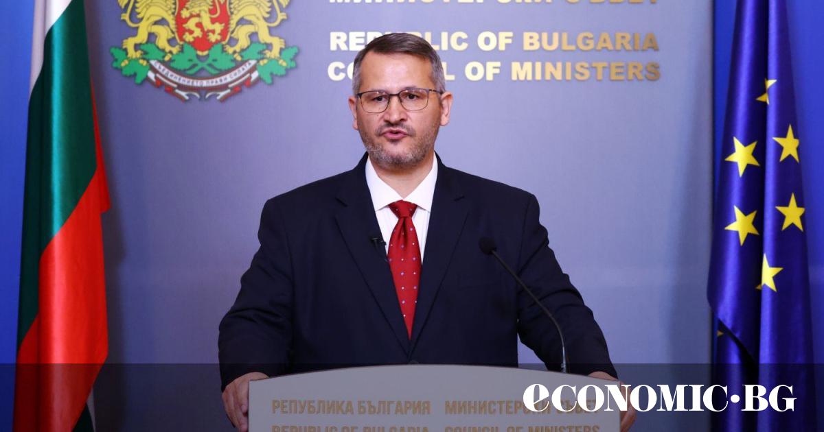 Христанов закрива „Магазини за хората“