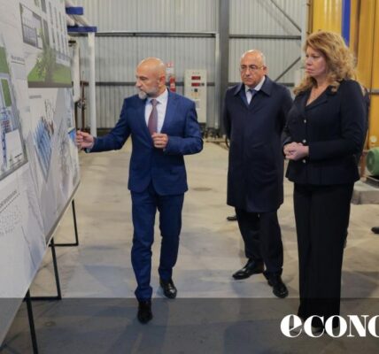 Българският завод за преработка на масла в Азербайджан е пред пускане
