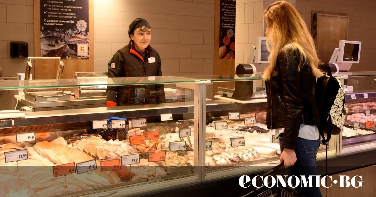 Глоба до 10% от оборота: КЗК разследва „Кауфланд“ и „Т-Маркет“ за нелоялни практики