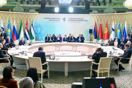 Евразийският съвет обсъжда стремежа на Армения към ЕС в третия ден от посещението на Путин в Казахстан