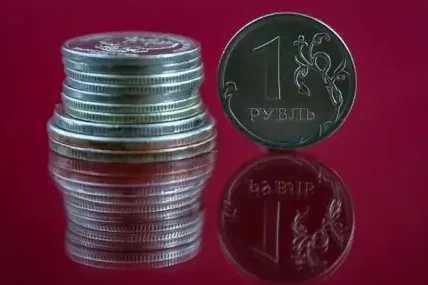Защо силната рубла вреди на Путин