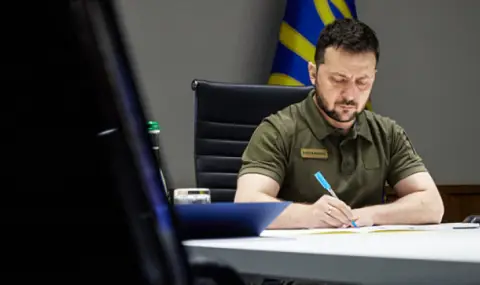 Зеленски изключи Червения площад като мишена в Деня на победата, но ВСУ ще действа "огледално" при руски атаки