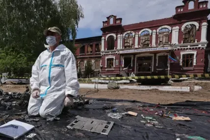 Изписаха първата жертва на нападението в Старобилск