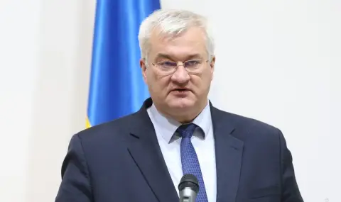 Киев предлага Европа да посредничи за прекратяване на атаките срещу летища в Украйна и Русия
