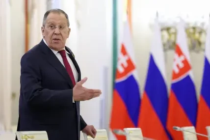 Лавров: въпреки положителната реторика между САЩ и Русия реален напредък липсва