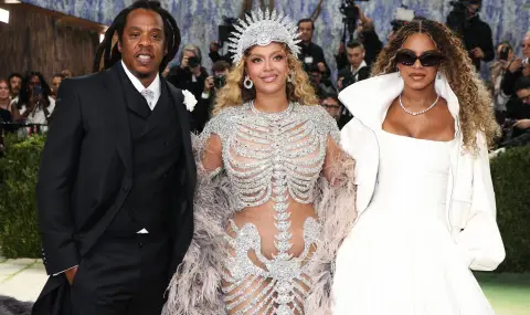 "Модата е изкуство": Met Gala 2026 събра погледите с блясък, голота и екстравагантни костюми (СНИМКИ)