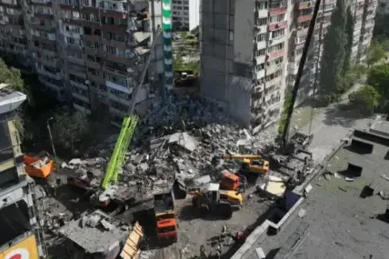 Нощни експлозии в Харков, Суми и Кривой рог, в Киев е обявен ден на траур