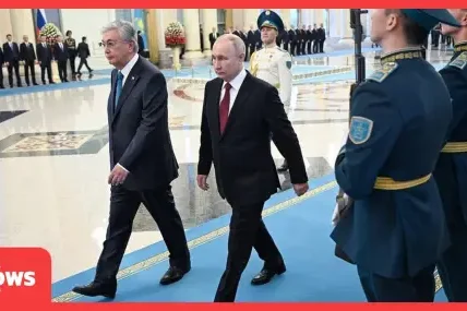 Путин е на посещение в Казахстан, среща се с президента Токаев