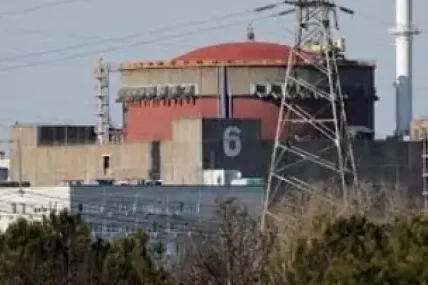 "Росатом": Украински дрон камикадзе удари турбинната зала на 6-и блок на АЕЦ "Запорожие"