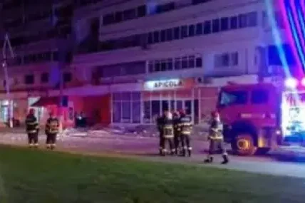 Руски дрон удари жилищна сграда в румънския град Галац, двама души са ранени, 70 евакуирани