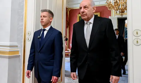 Унгарският президент отказа да подаде оставка въпреки натиска на Мадяр