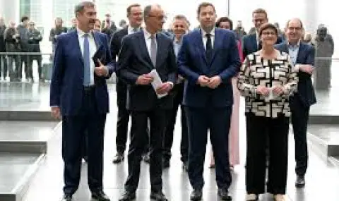 Управляващите в Германия загубиха 7% от рейтинга си за година на власт