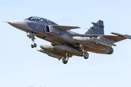 Швеция готви доставка на изтребители Gripen JAS 39 C/D за Украйна