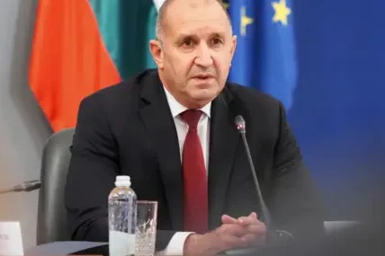 Financial Times: Увеличените заплати, парите за пенсии и военните разходи вкараха България в свръхдефицит, ЕК я наказва