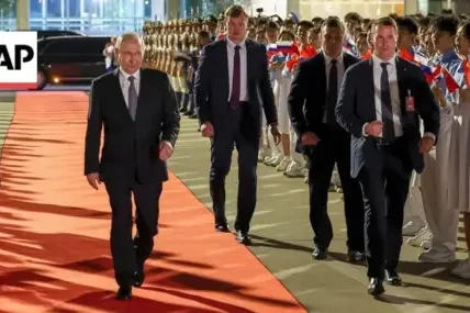 Global Times: Си Дзинпин и Путин дадоха сигнал на света за укрепване на стабилността ВИДЕО