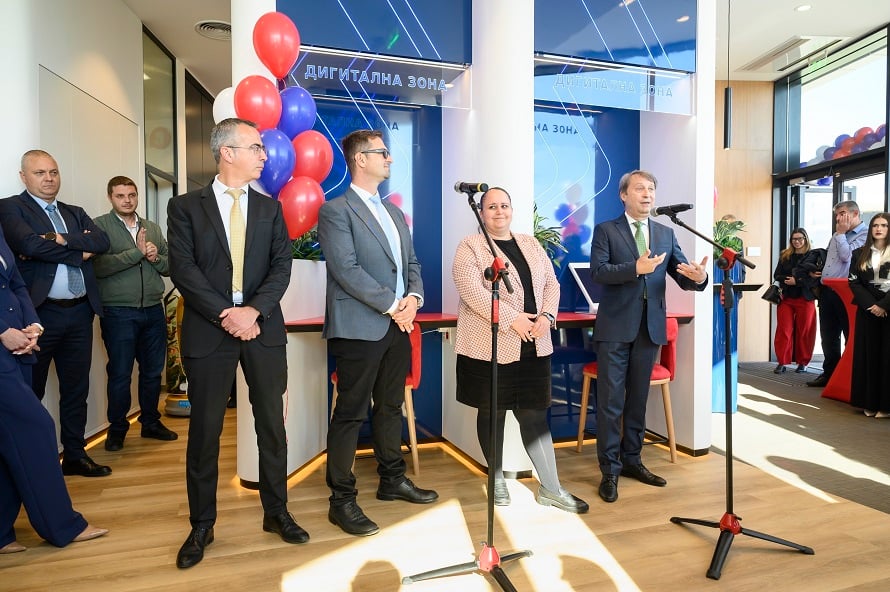 Postbank задава посоката на модерното банкиране с Postbank Next