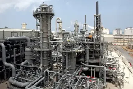 13 са загиналите след мощната експлозия в газовата база в Катар, ранените са 66 ВИДЕО