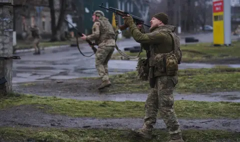 Високо напрежение между Полша и Украйна: Киев преименува военна част в чест на националисти, участвали в масови убийства на поляци