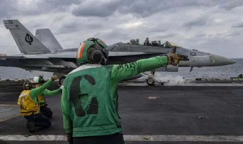 Военната блокада на иранските пристанища остава в сила, обявиха САЩ