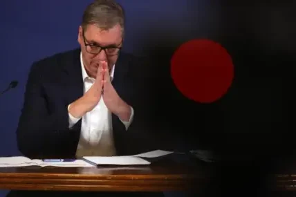 Вучич може да подаде оставка като президент, планира да се кандидатира за премиер