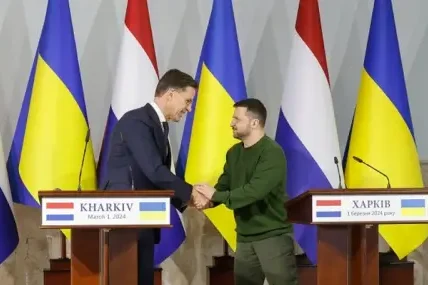Генералният секретар на НАТО Марк Рюте пристигна в Киев