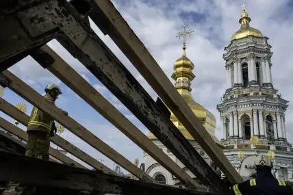 Гърция предложи да участва в реставрацията на Киевско-Печорската лавра