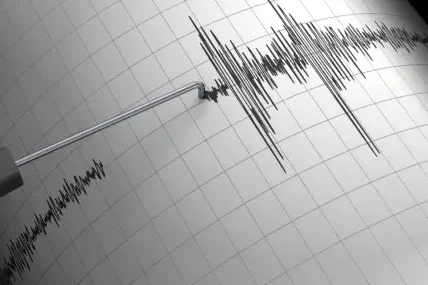 Земетресение с магнитуд 6,7 разлюля индонезийския остров Сулавеси