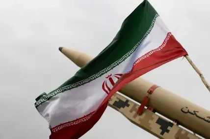 Иран изключи ракетната си програма от предстоящите преговори със САЩ