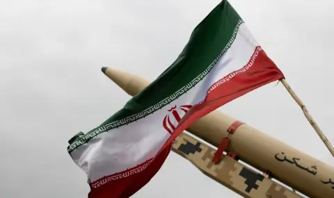 Иран изключи ракетната си програма от предстоящите преговори със САЩ
