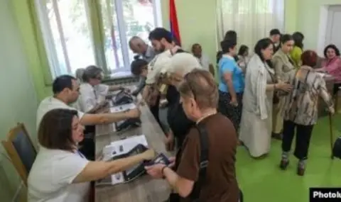 Опозицията в Армения внесе искане за пълно анулиране на резултатите от парламентарните избори