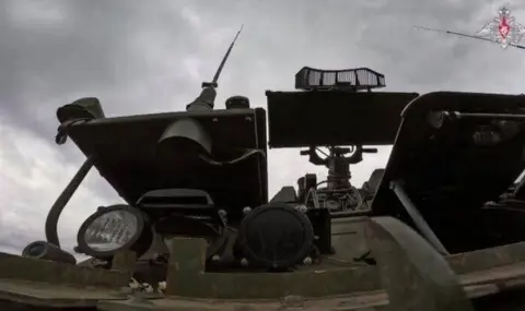 ПВО свали 46 дрона над Москва, затвориха летищата