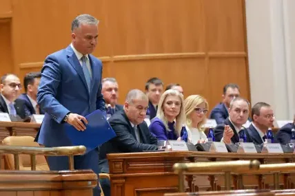 Политическата криза в Румъния се задълбочава след провала на правителството