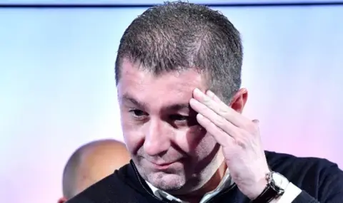 Премиерът в Скопие: Гответе се за дълга и трудна борба за запазване на националните интереси