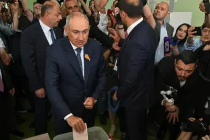 Проевропейската партия на премиера Пашинян спечели убедително парламентарните избори в Армения