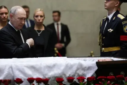 Путин е изправен пред растящото недоволство на руското общество