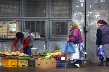 Румъния удължи тавана на надценката на основните хранителни продукти