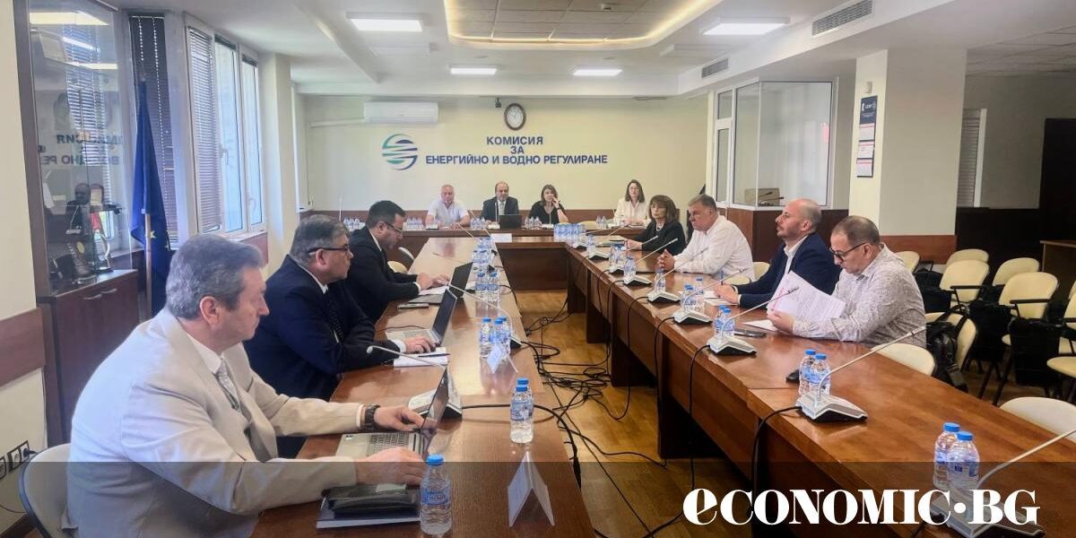 Токът и парното поскъпват от 1 юли, но КЕВР оряза драстично исканията на дружествата