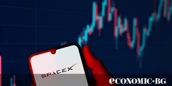 Търговията с акциите на SpaceX стартира с 11% скок