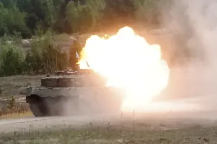 Украинските въоръжени сили загубиха танк „Леопард-2“ в зоната на Северния военен окръг