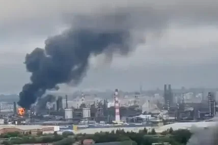 Украйна извърши нова масирана атака с дронове срещу Москва, летищата са парализирани