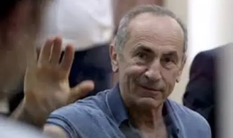 Хиляди излязоха на митинг на опозицията в столицата на Армения ВИДЕО